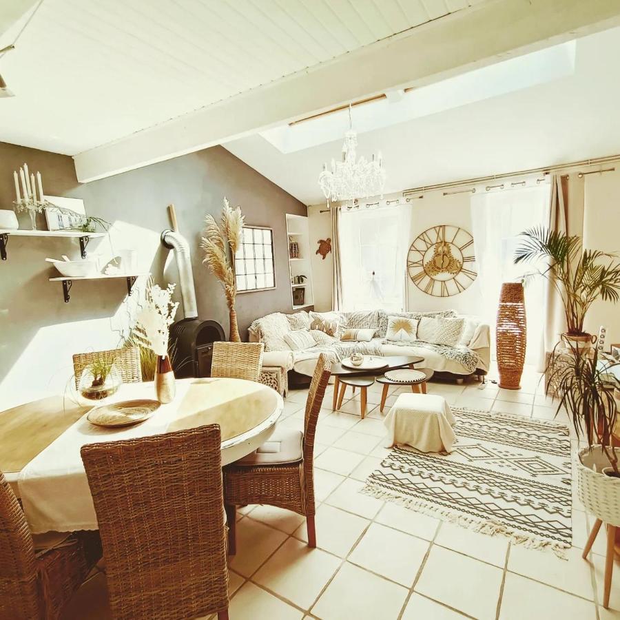 Gite 3 Etoiles Avec Spa, 2 Chambres Le Logis De Pearl Salles-sur-Mer Екстер'єр фото