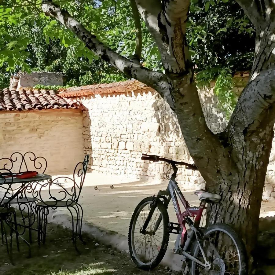 Gite 3 Etoiles Avec Spa, 2 Chambres Le Logis De Pearl Salles-sur-Mer Екстер'єр фото